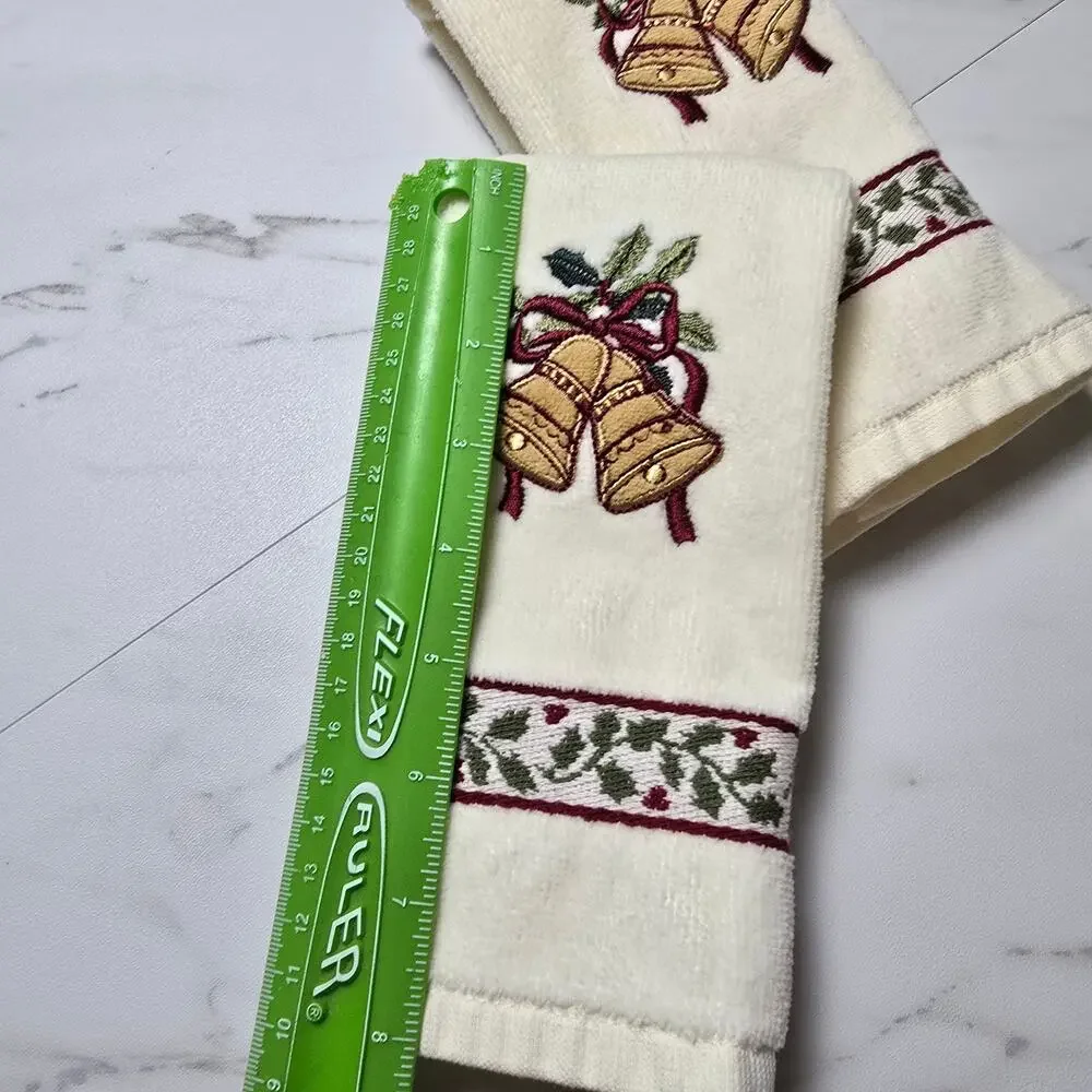 Vintage Ritz Embroidered Jingle Bells set of 2 Hand Towels